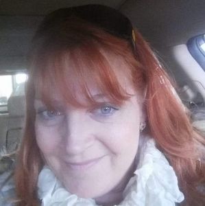 Meet your Posher, Deborah